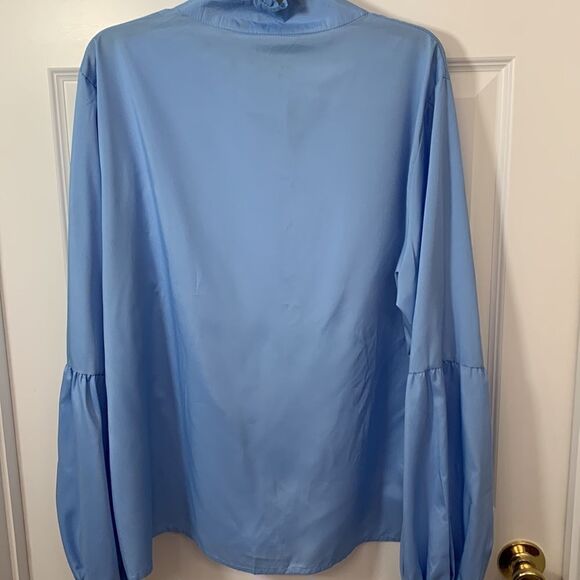 Vonda size 5XL blouse, light blue with bubble sleeves - Picture 3 of 13